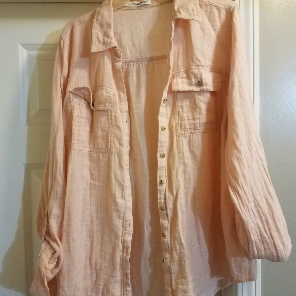 Maurice's Peach Linen blouse